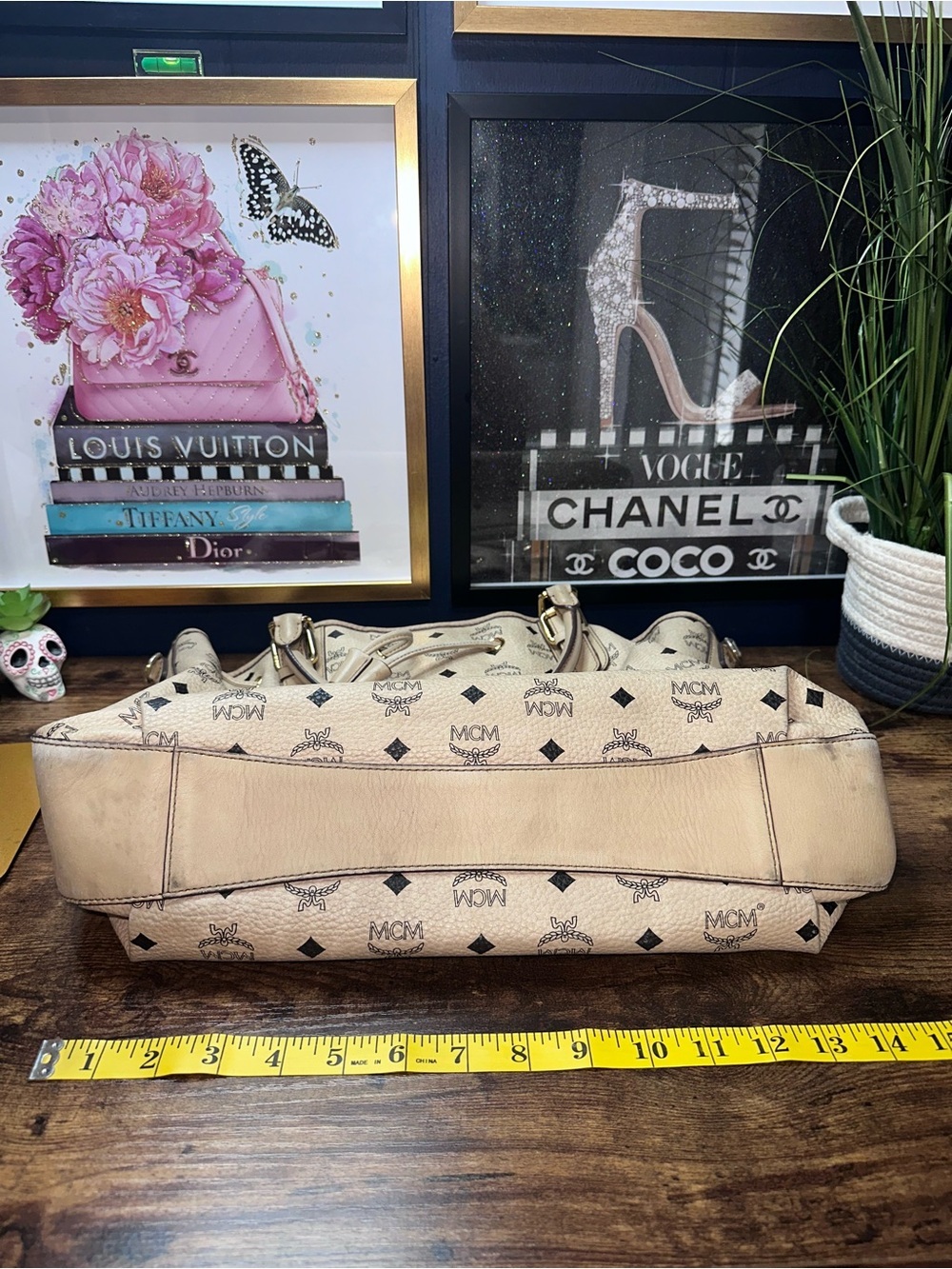 MCM Beige Visetos Drawstring Shoulder Bag with Black Logo Print - Picture 15 of 16